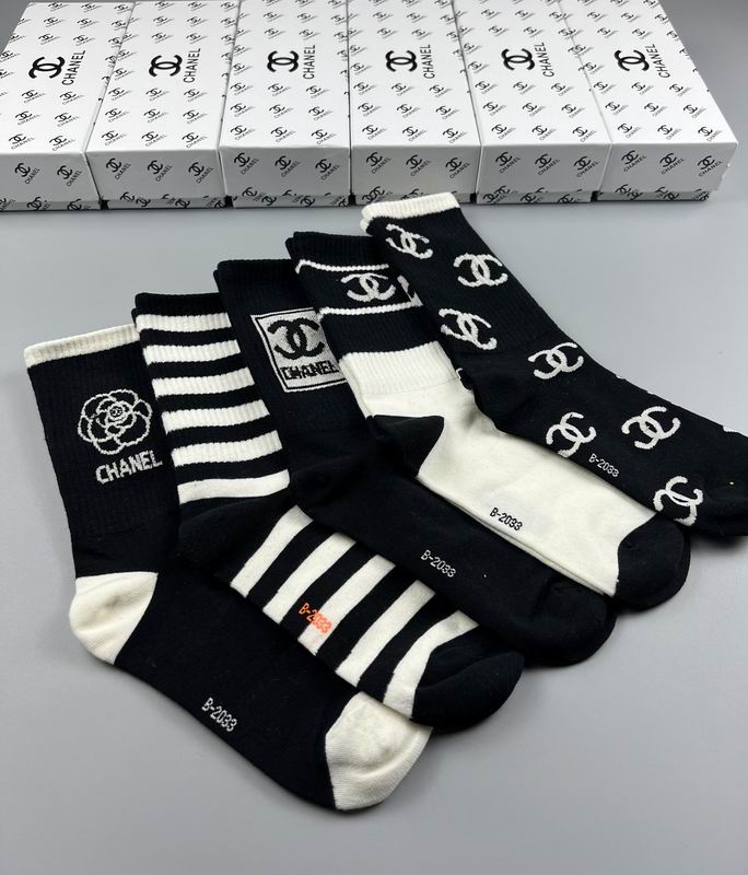 Chanel socks (12)